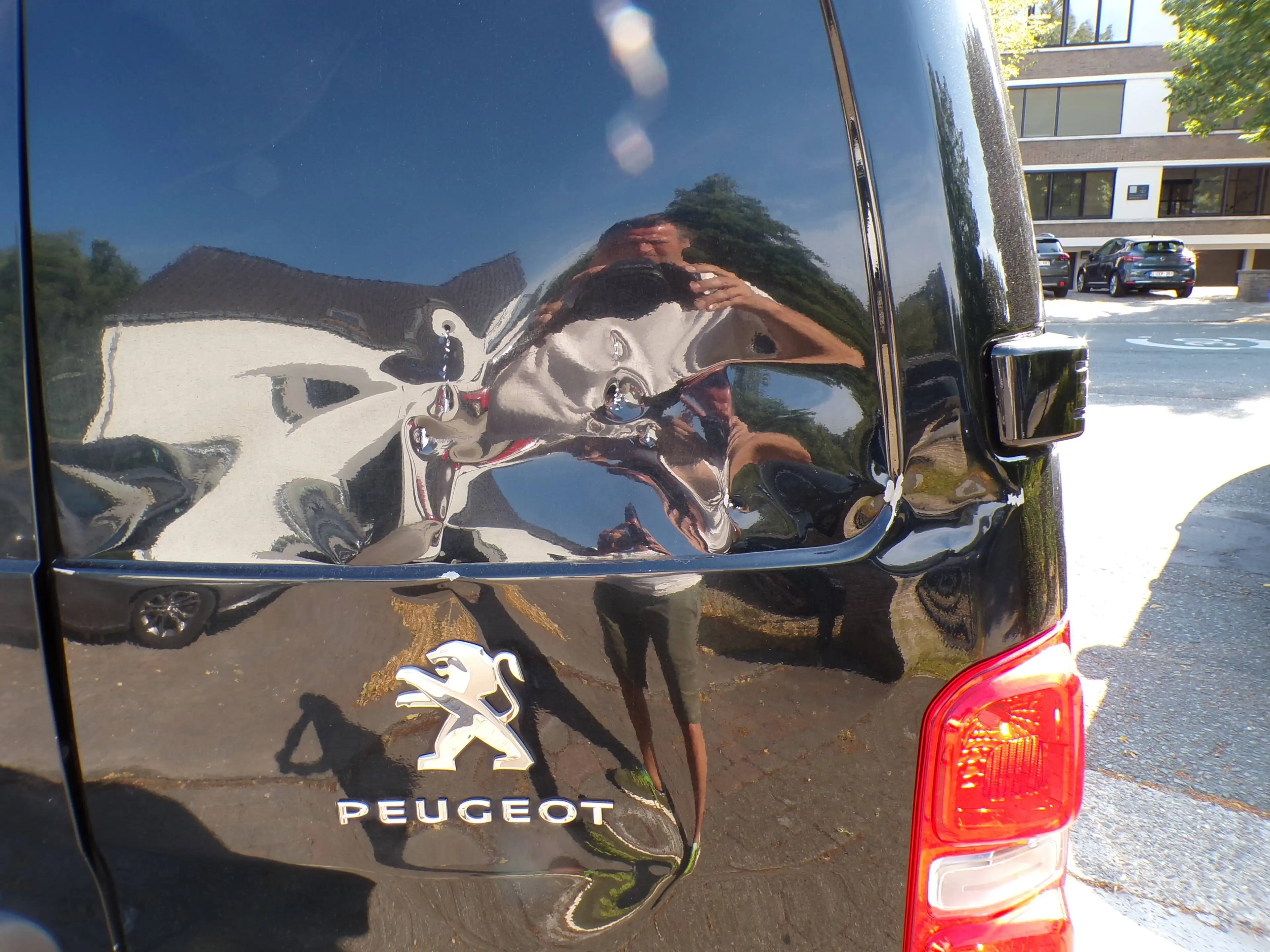 Peugeot Expert 2.0D 145pk AUTOMAAT 12500 netto zonder btw. — photo 5