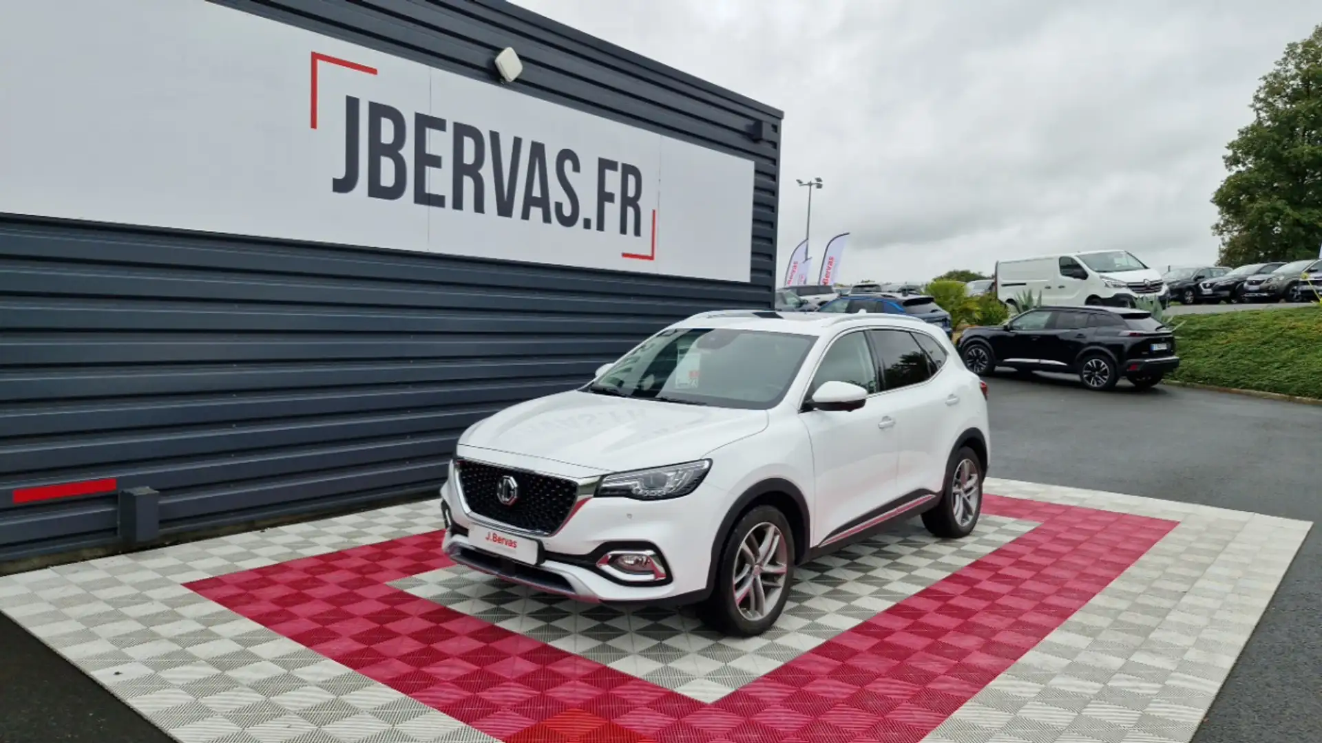 MG EHS 1.5T GDI PHEV LUXURY Blanc - 1