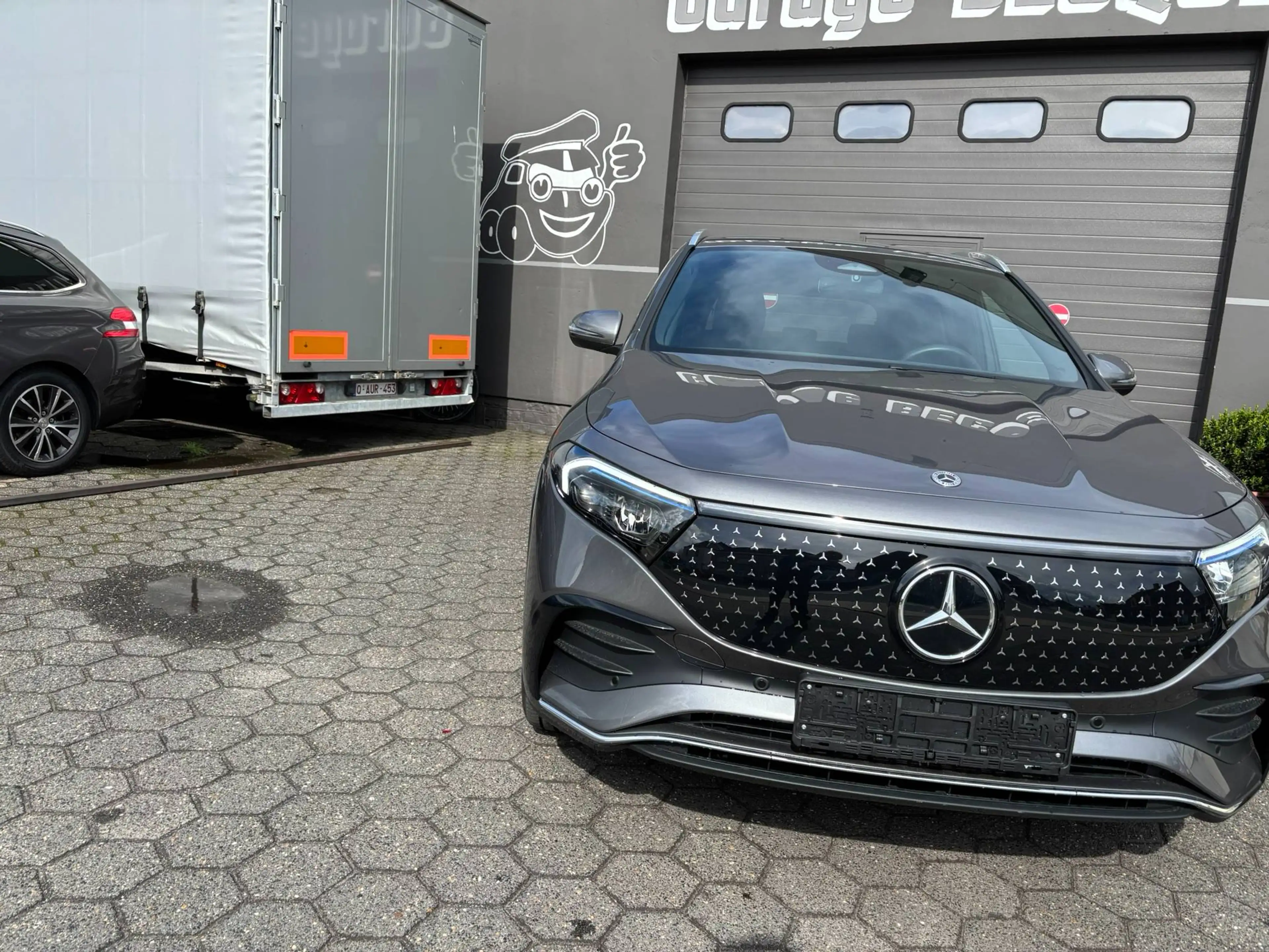 Mercedes-Benz EQA 300 EQA 66.5 kWh 300 4-Matic AMG Line AMG Line — photo 2