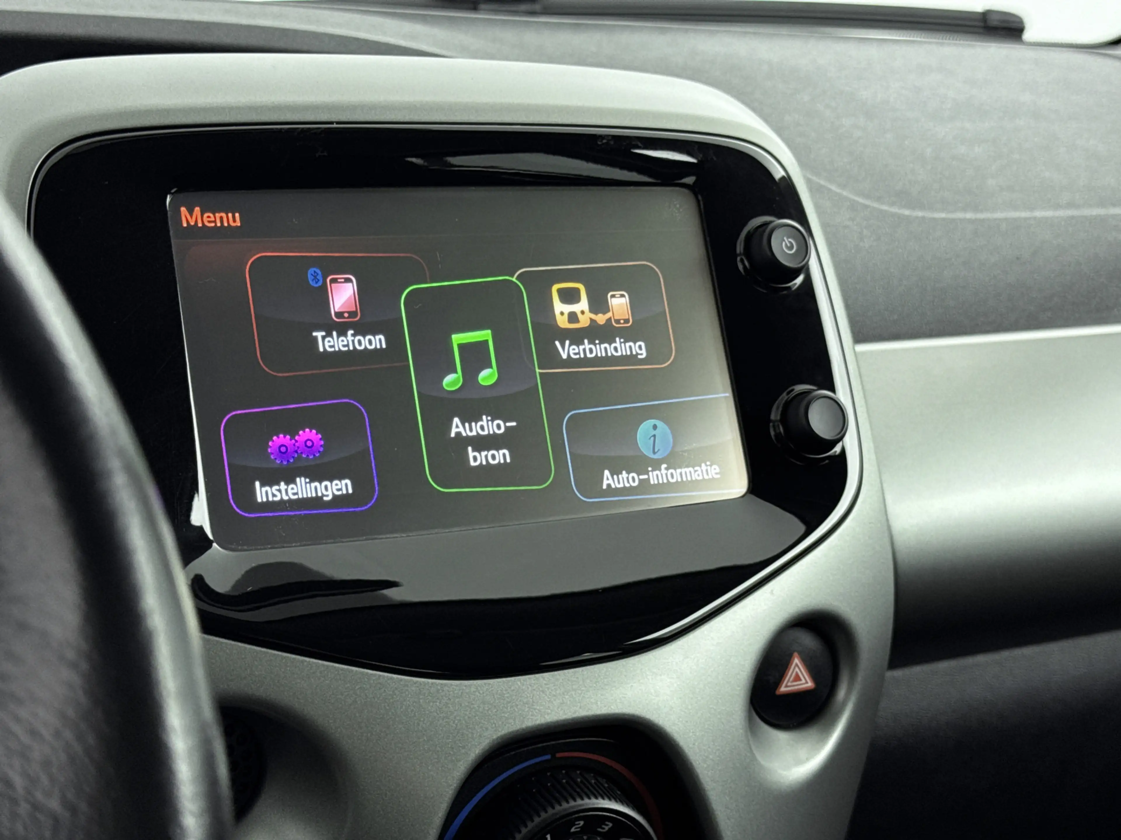 Toyota Aygo 1.0 VVT-i x-play | Parkeercamera | Airco | Metalli — photo 9
