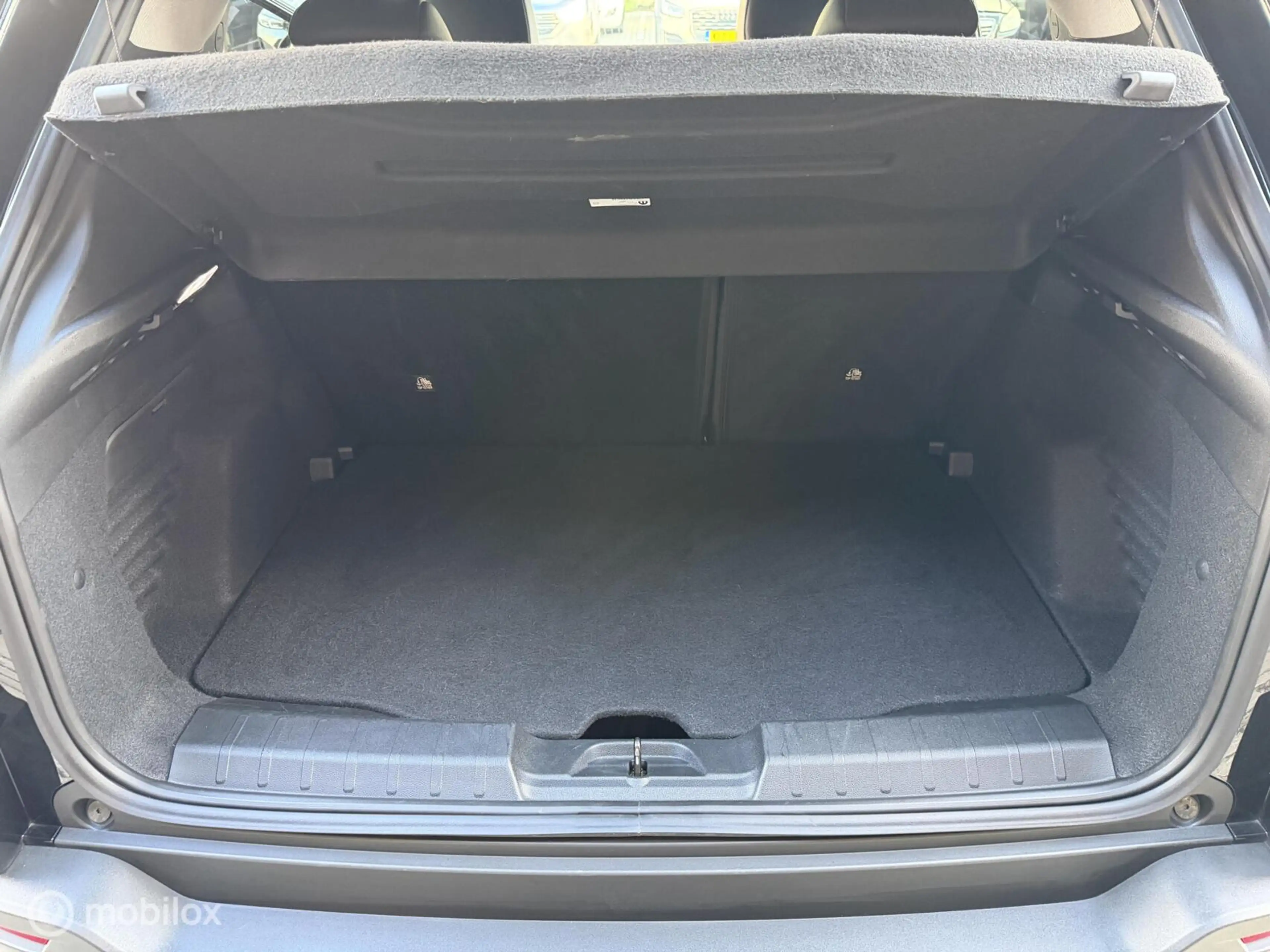 Jeep Avenger Summit 54 kWh NAVI*CAMERA*ACC*PDC*CARPLAY*LED* — photo 21