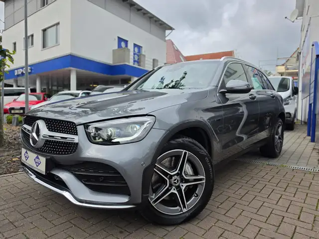 Mercedes-Benz GLC 300 e 4Matic AMG/AMBIENTE/PANORAMA/LED