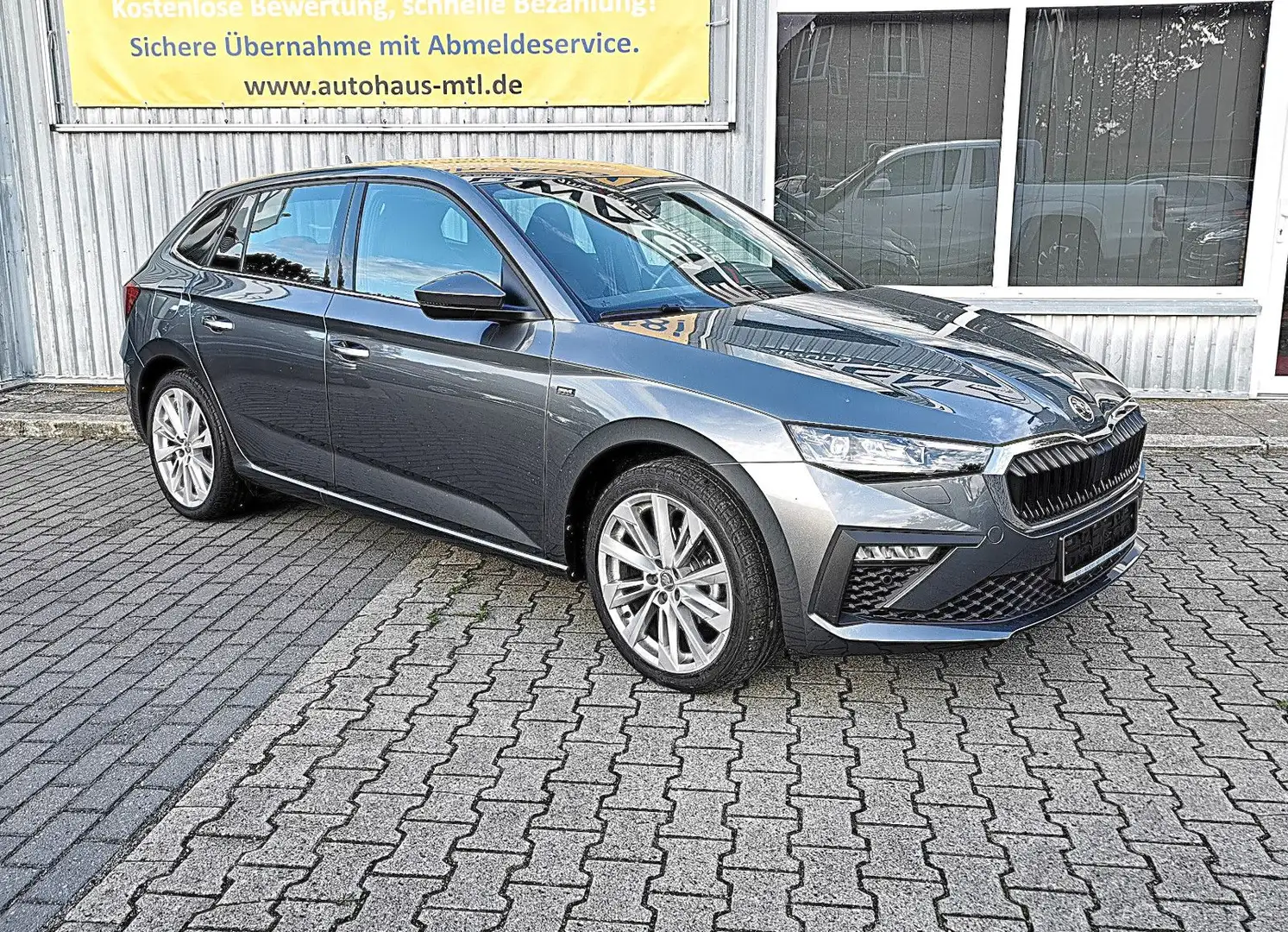 Skoda Scala 1.0TSI DSG AHK SportPaket 3xHeizung 18Zoll Grau - 1