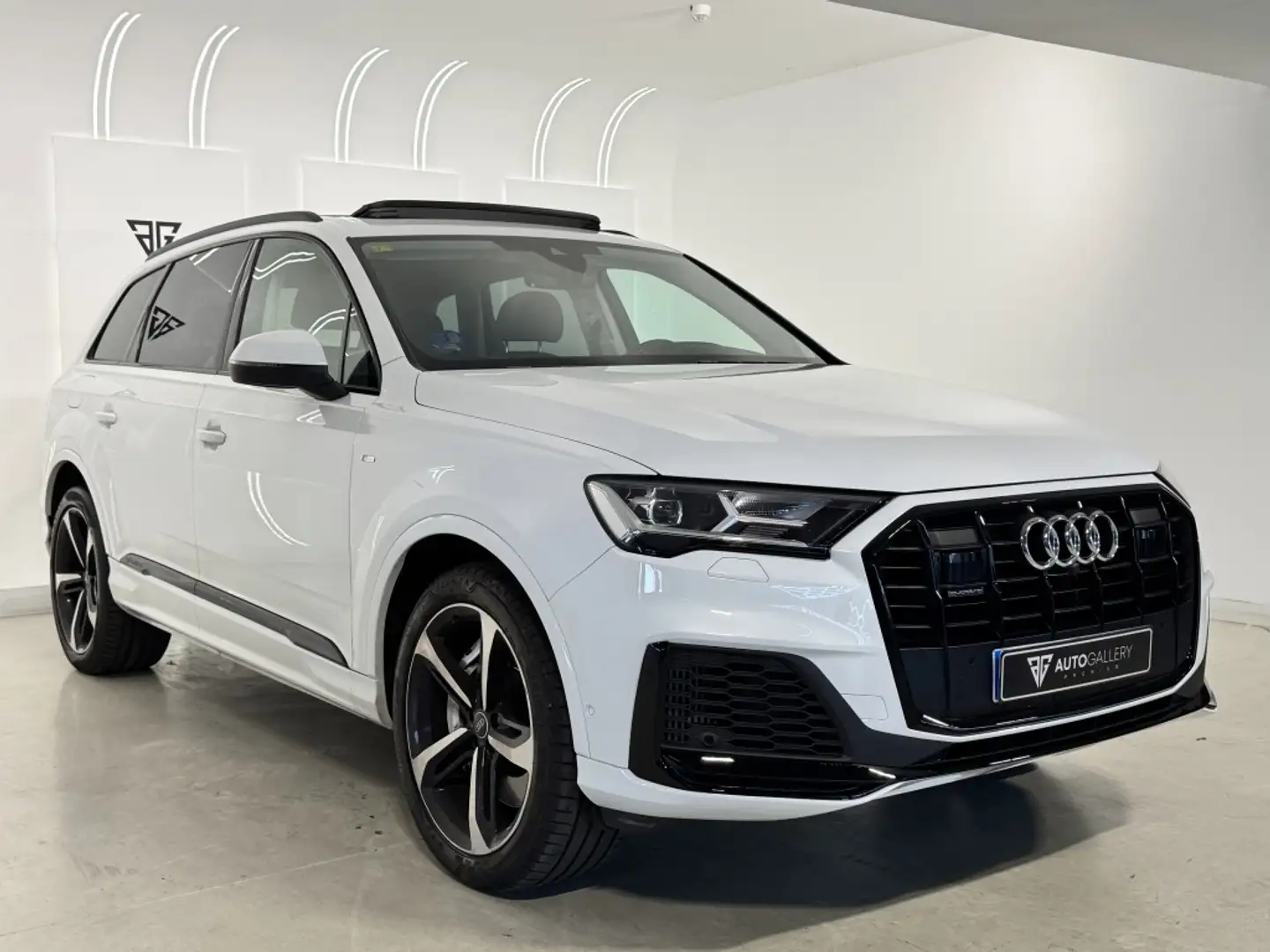 Audi Q7 55 TFSIe S line quattro tiptronic Blanco - 2