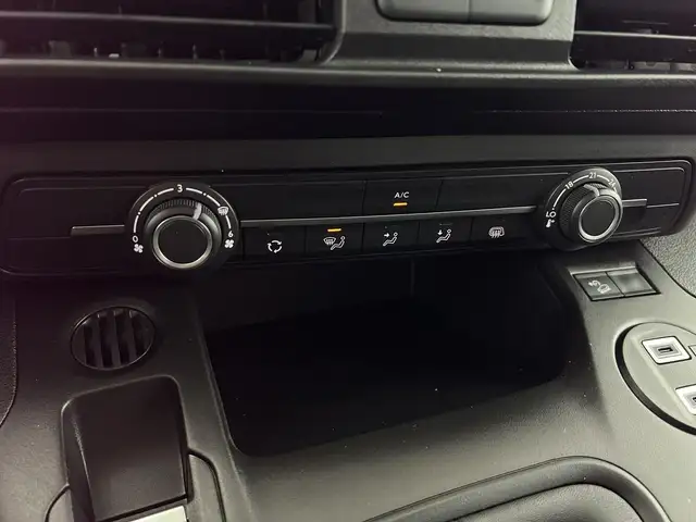 Opel Combo view 13