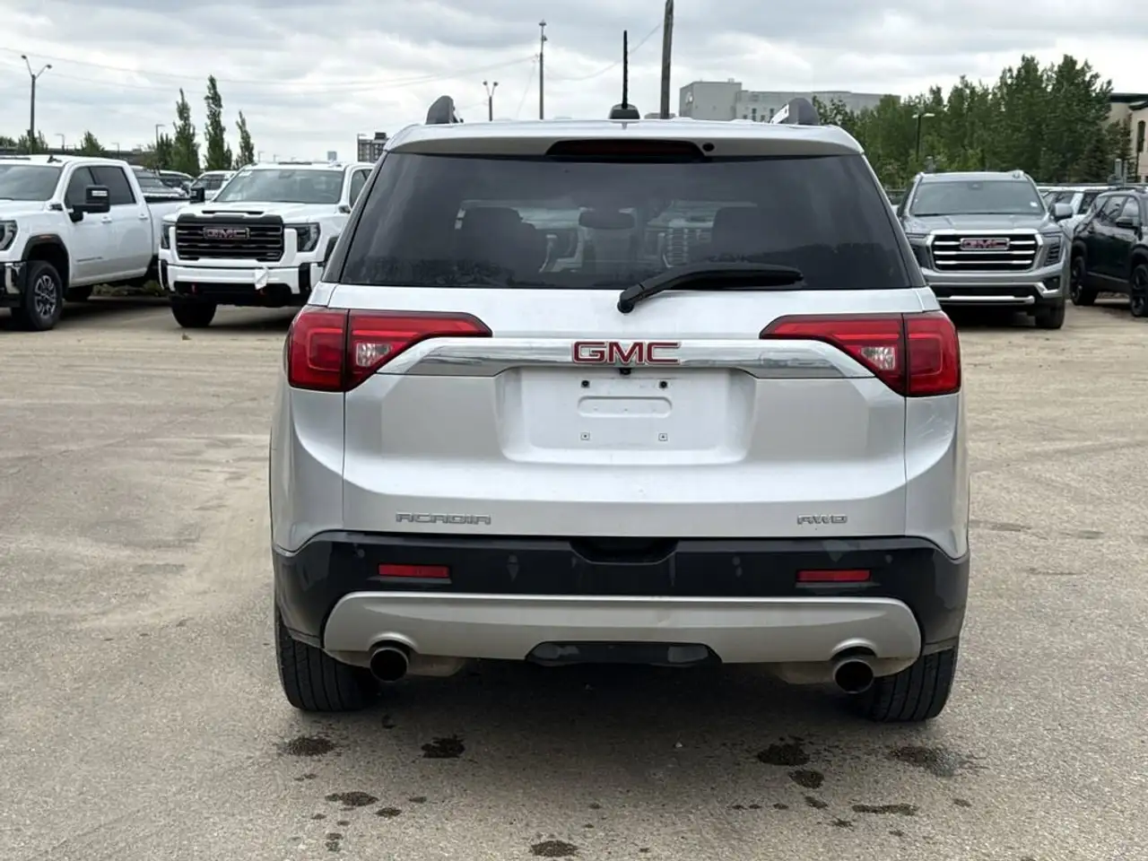 GMC Acadia fotografie GMC Acadia