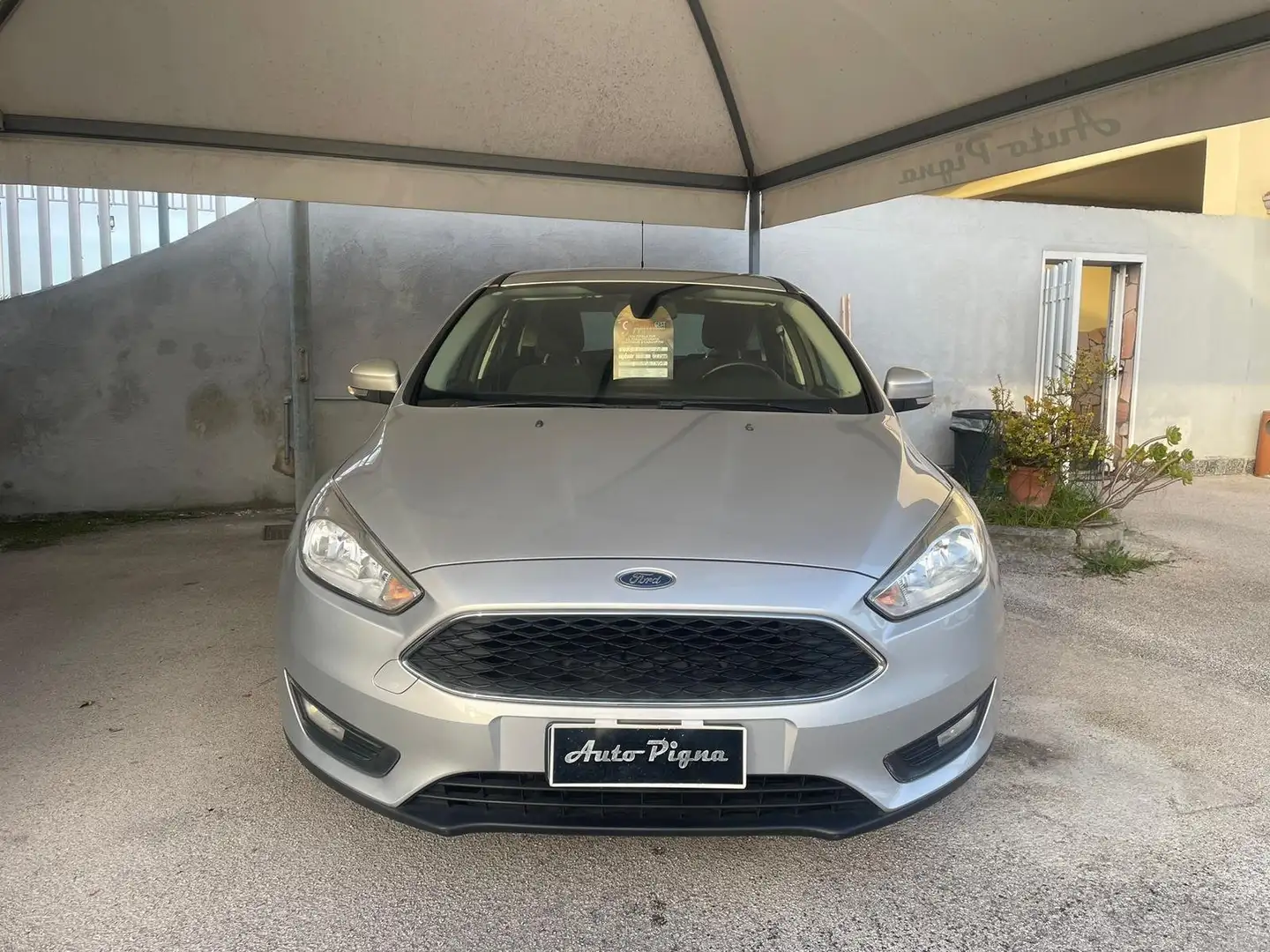 Ford Focus Focus IV 2015 5p 1.0 ecoboost Business s Silber - 2