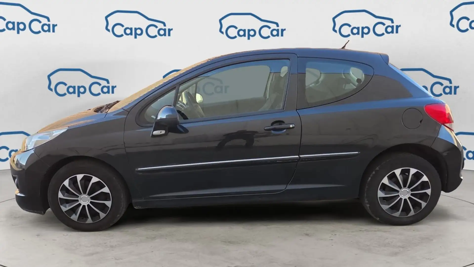 Peugeot 207 1.4 VTI 16V 95 Active - 5 places Noir - 2