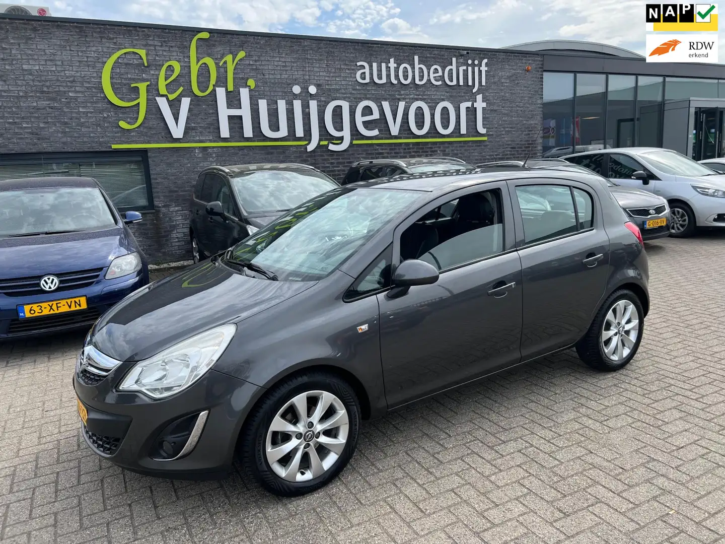 Opel Corsa 1.2-16V Design Edition AIRCO Grau - 1