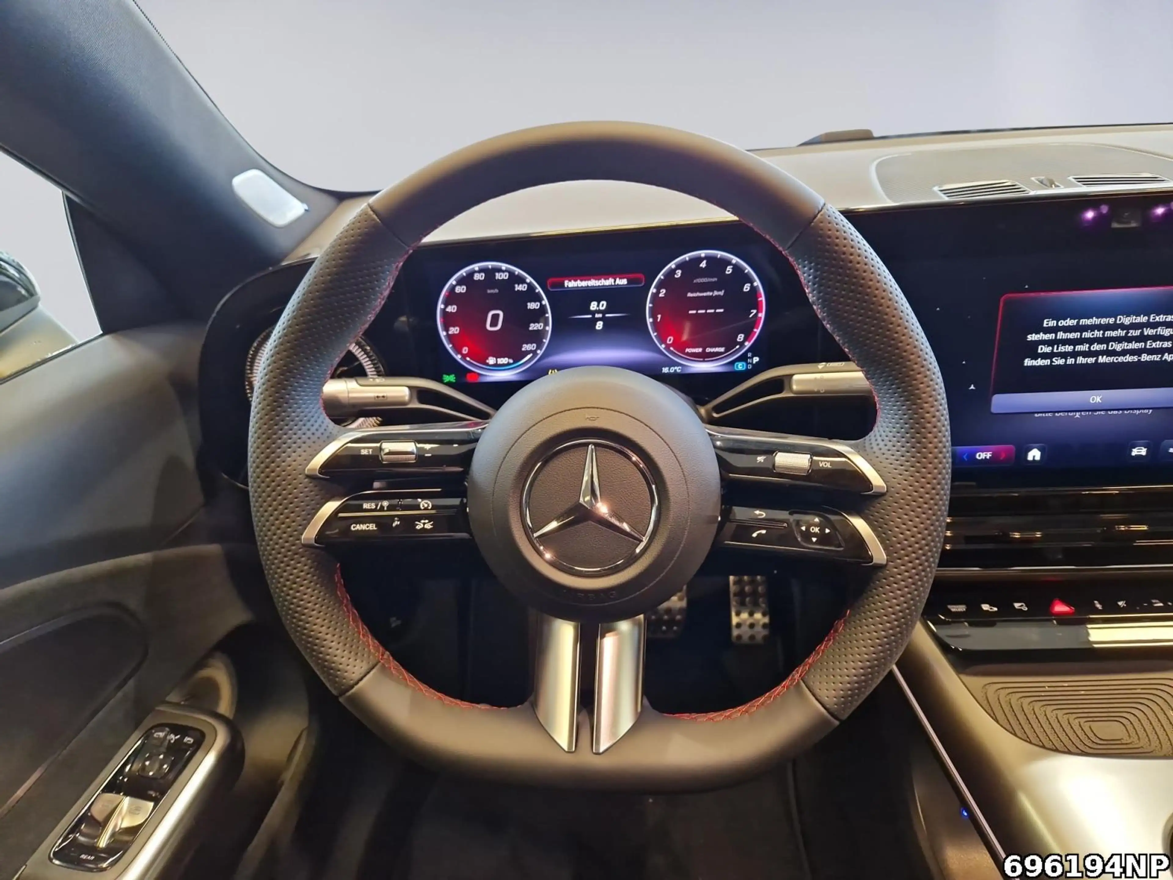 Mercedes-Benz CLA 200 AMG-LINE+BURMESTER+AHK+DISTRONIC+MULTIB — photo 9