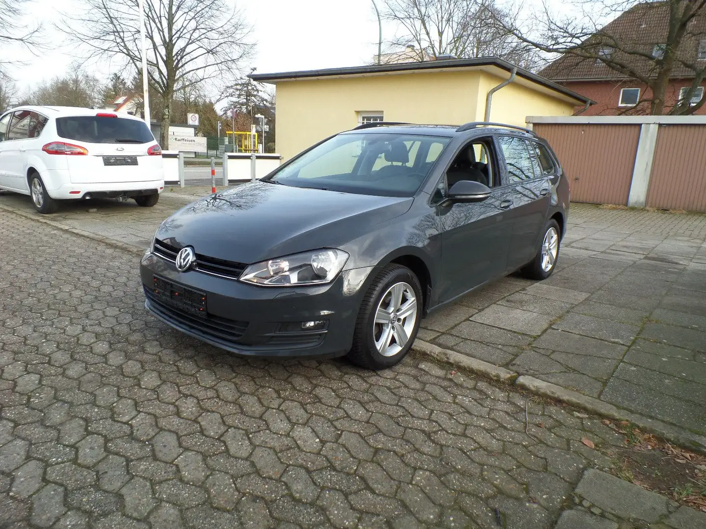 Volkswagen Golf 1.6 TDI BMT LOUNGE Variant Grigio - 1