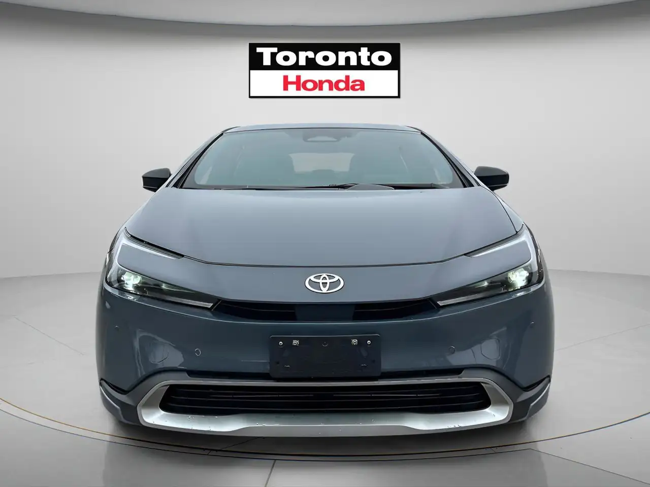 Toyota Prius снимка Toyota Prius