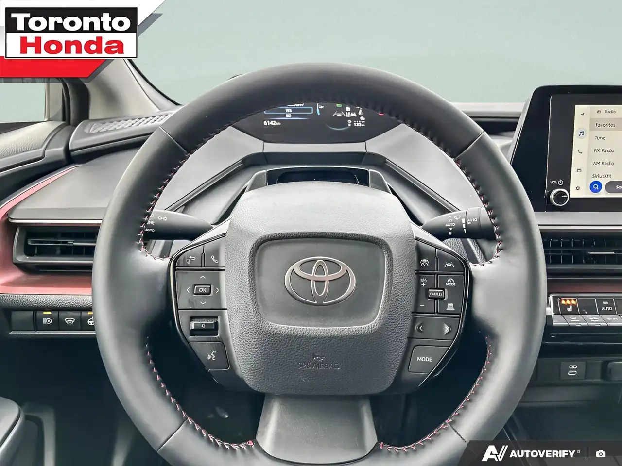 Toyota Prius снимка Toyota Prius