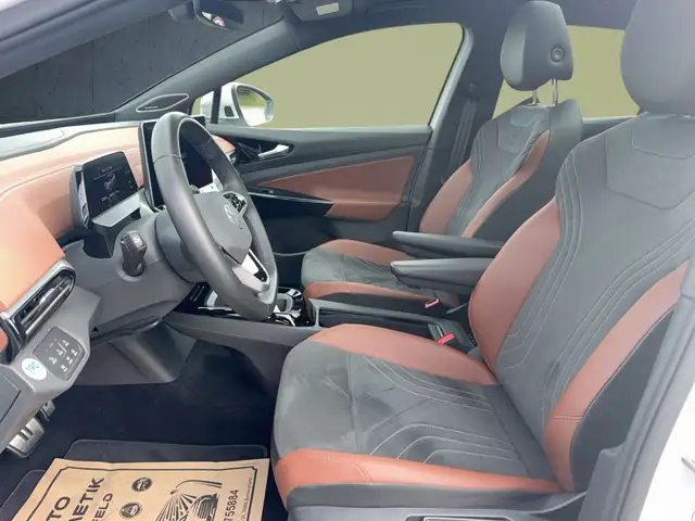 Volkswagen Id.5 view 10