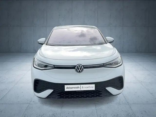 Volkswagen Id.5 view 9