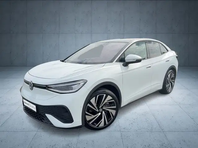 Volkswagen Id.5 view 2