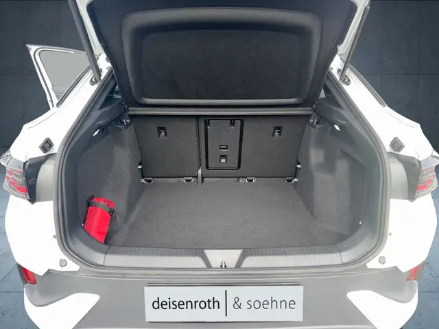 Volkswagen Id.5 view 14