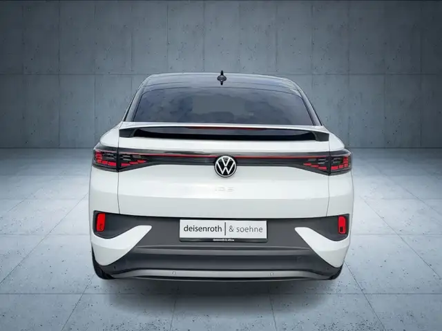 Volkswagen Id.5 view 5
