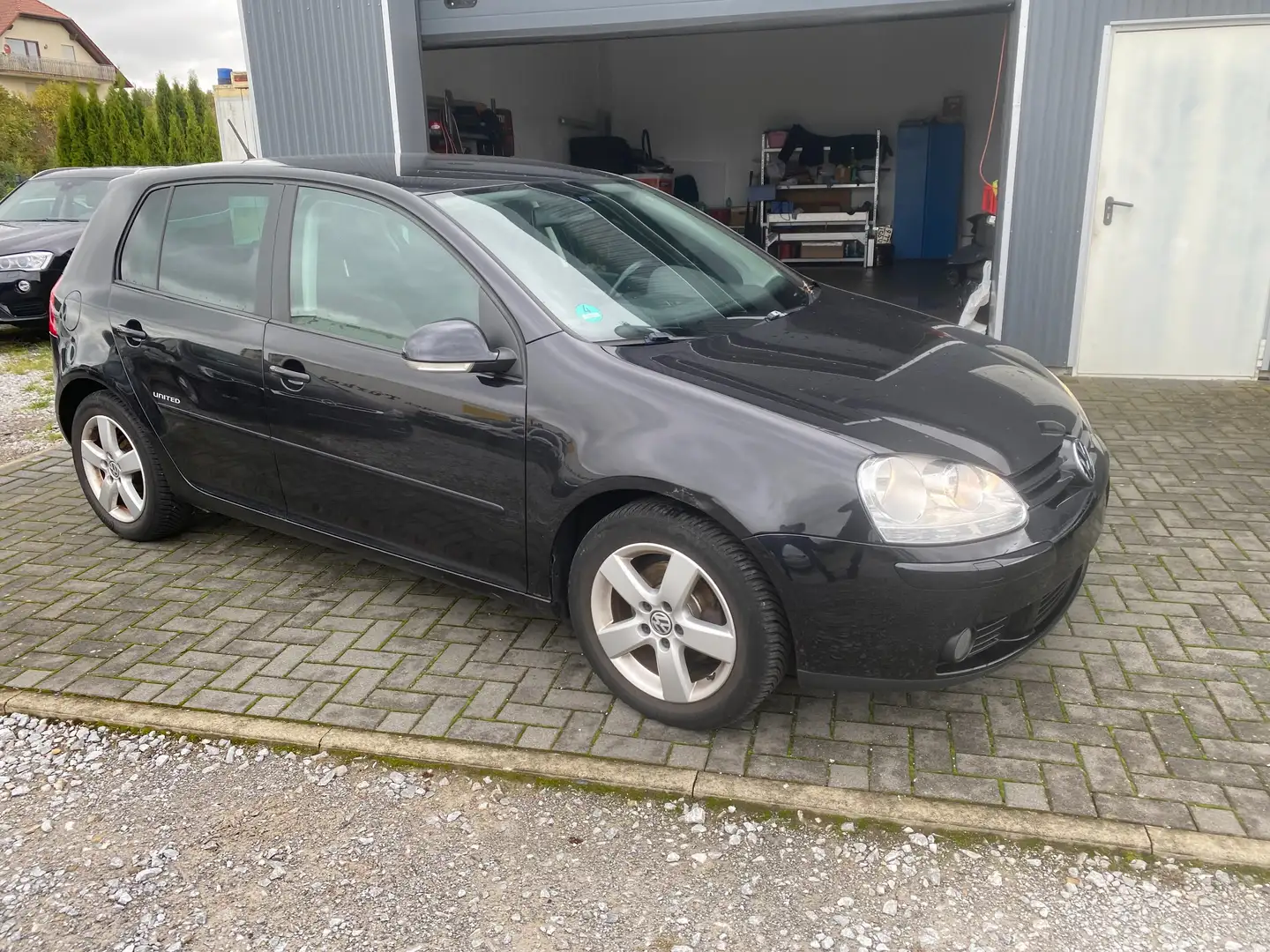 Volkswagen Golf United. Klimaautomatik Schwarz - 1
