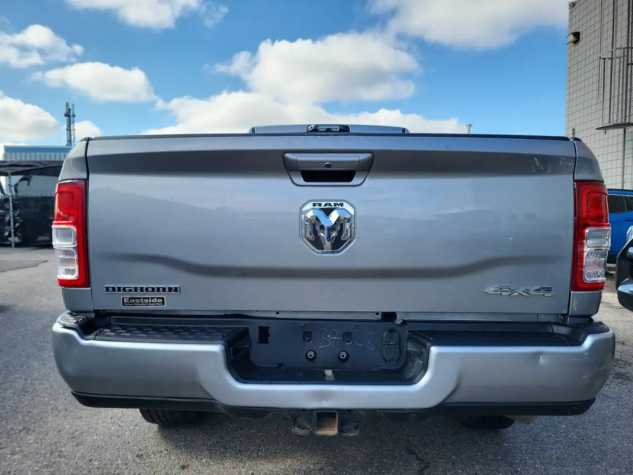 RAM 3500 снимка RAM 3500