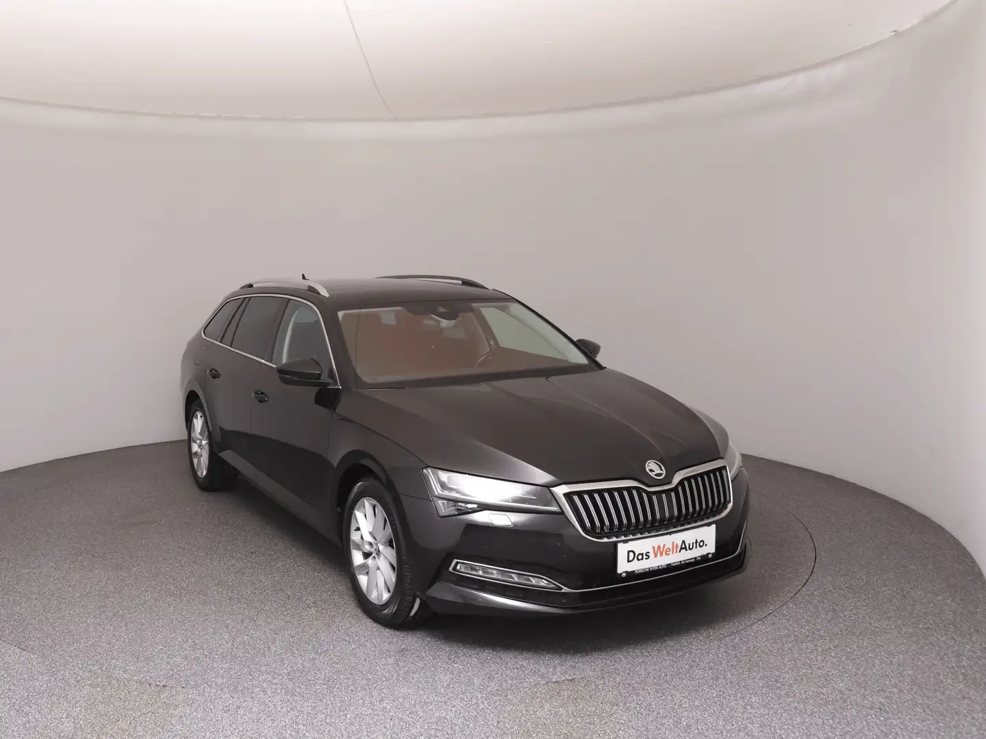 Skoda Superb Style TDI Schwarz - 2