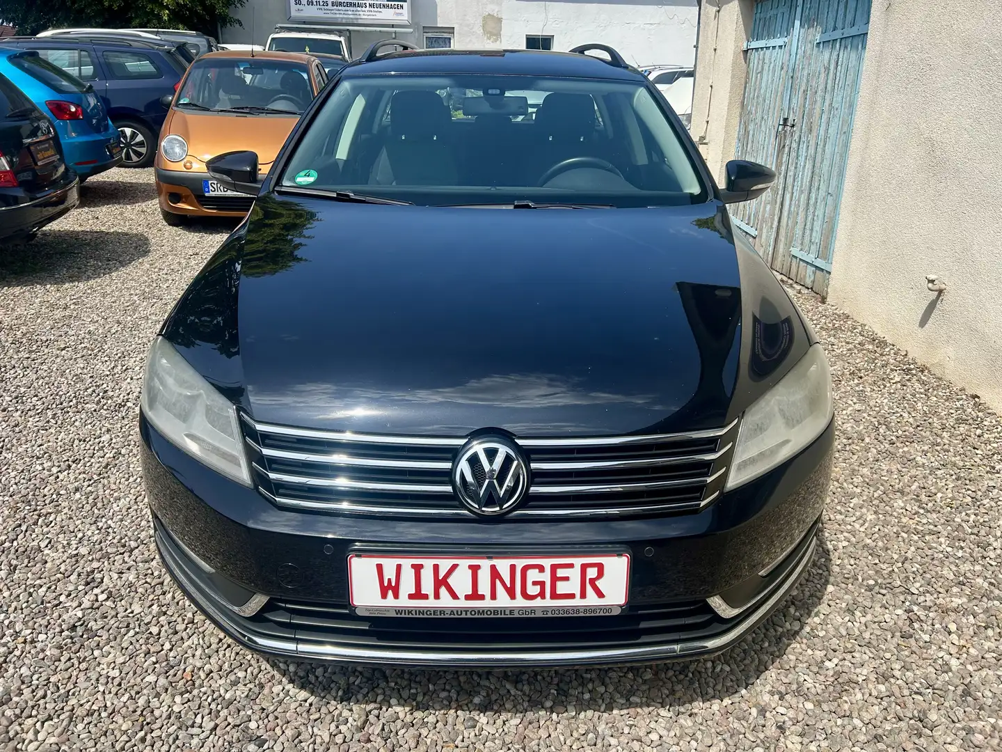 Volkswagen Passat Variant Comfortline * Klima * AHK * Reling * 1. Besitzer Noir - 2