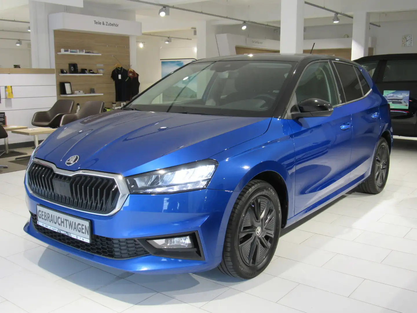 Skoda Fabia Style 1.0 TSI DSG Automatik 110 PS Blauw - 1