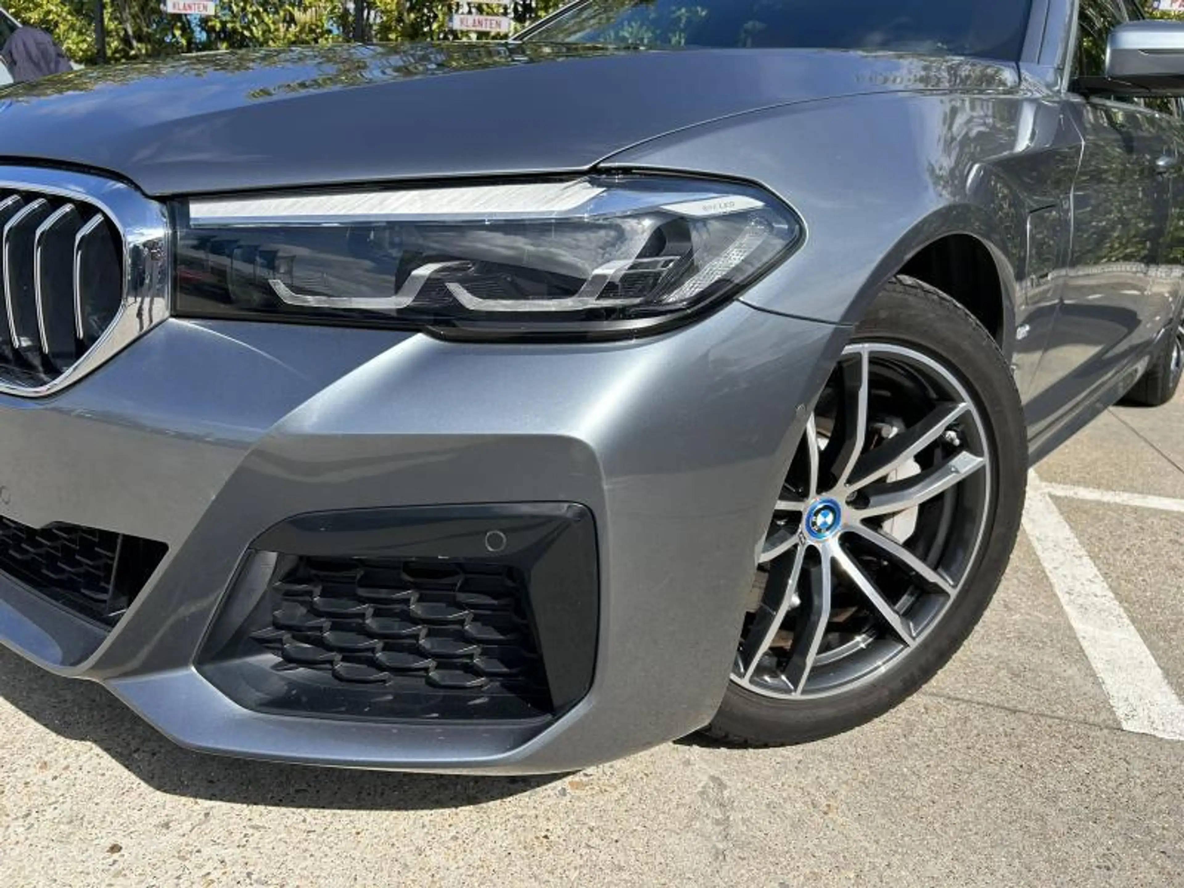 BMW 520 Berline — photo 13