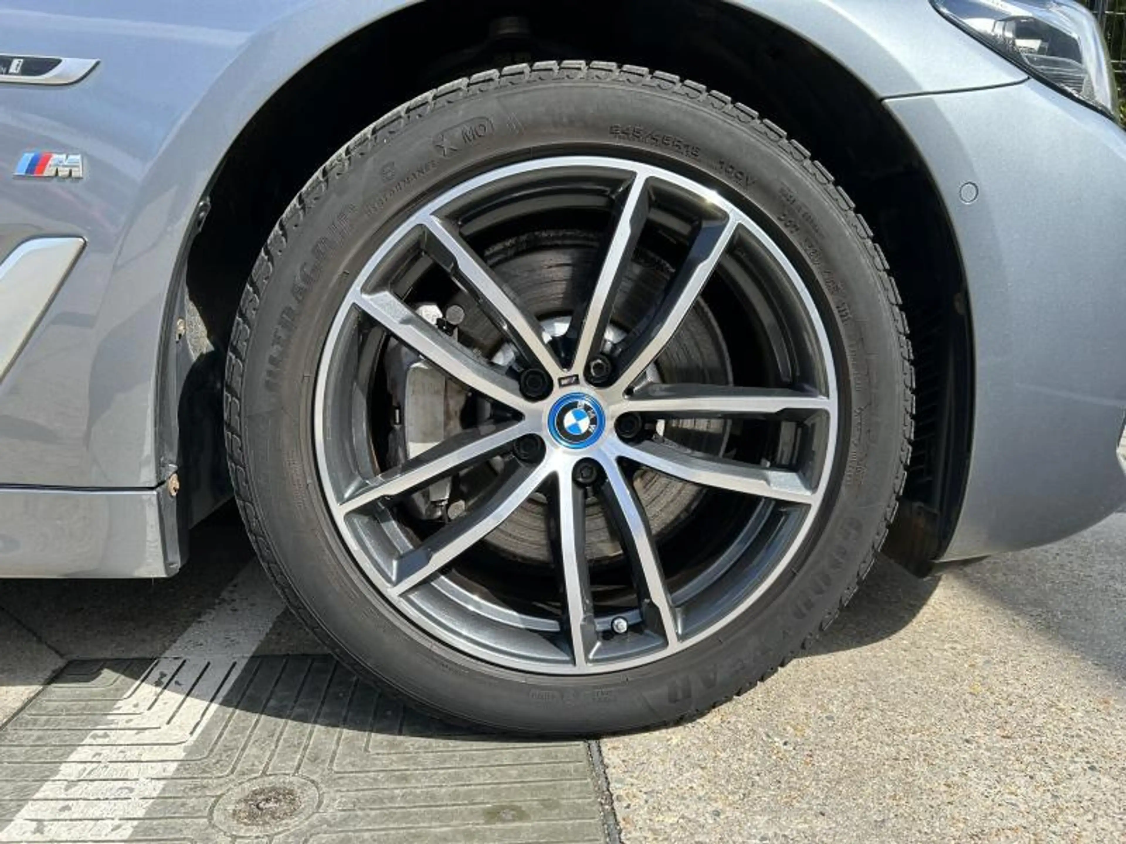 BMW 520 Berline — photo 8
