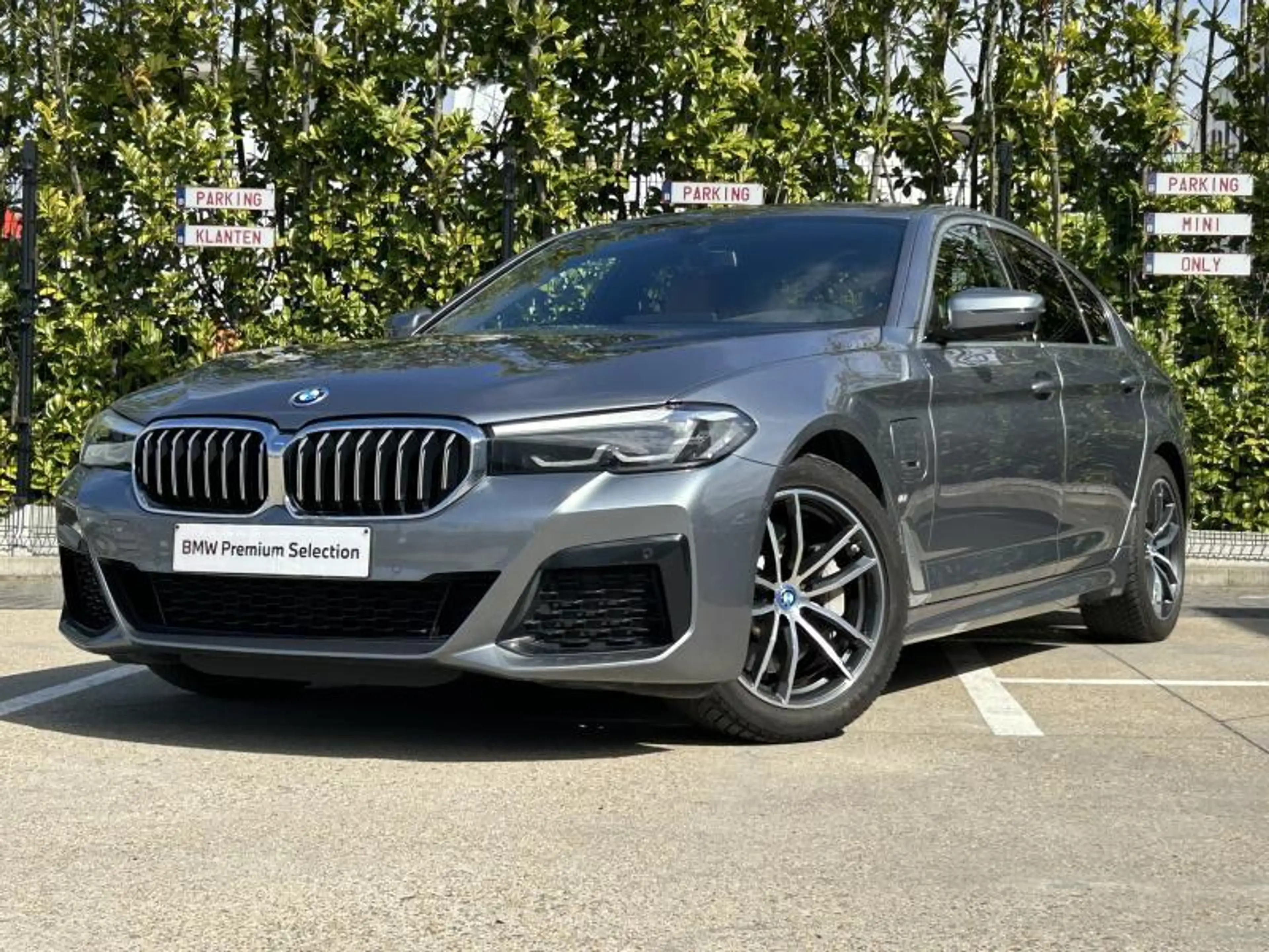 BMW 520 Berline — photo 15