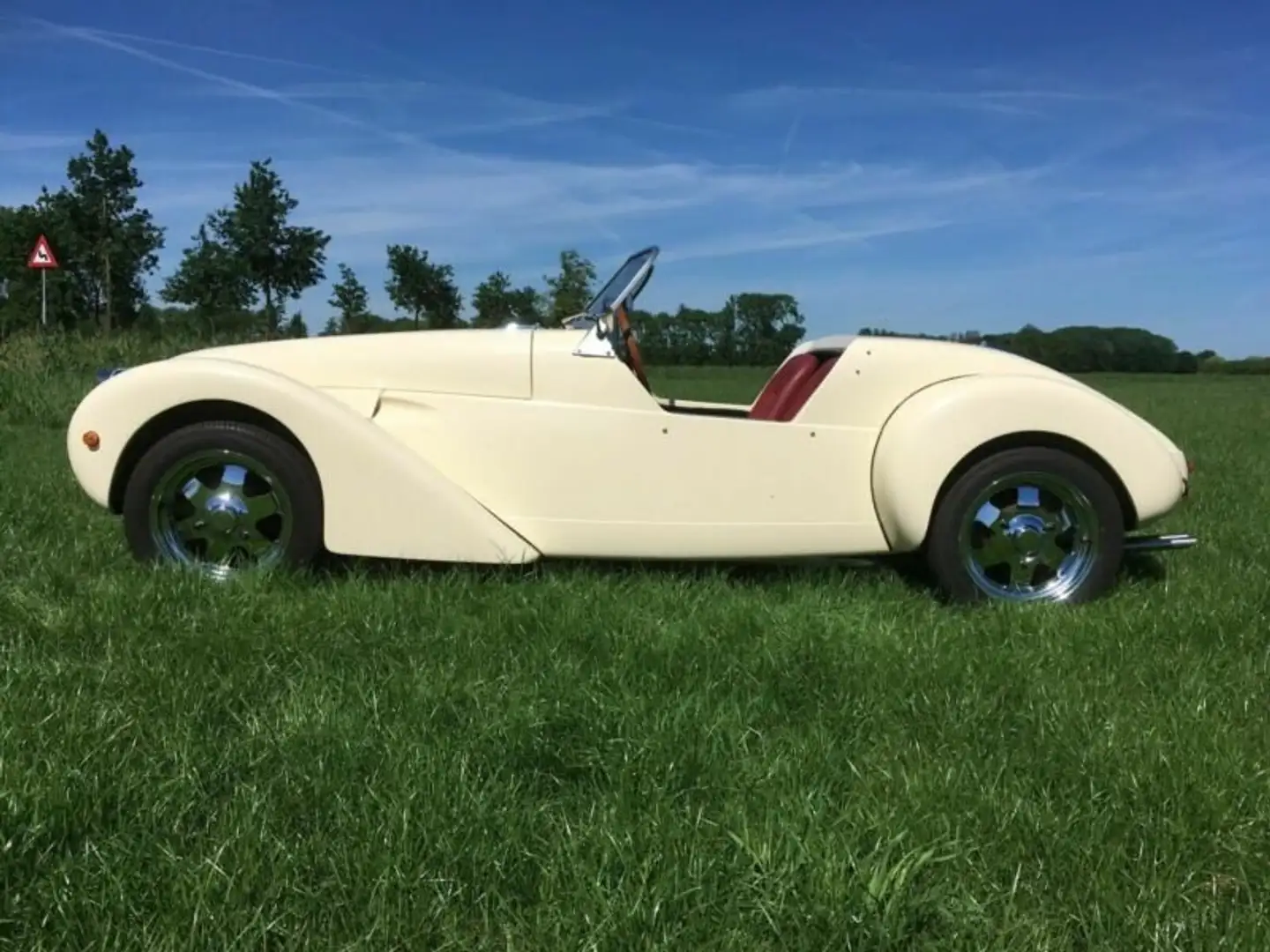 Citroen 2CV Burton Beige - 1