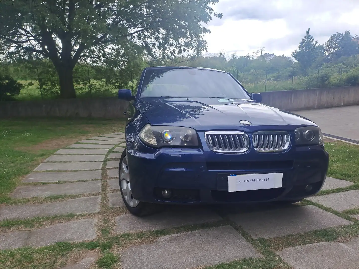 BMW X3 plava - 2
