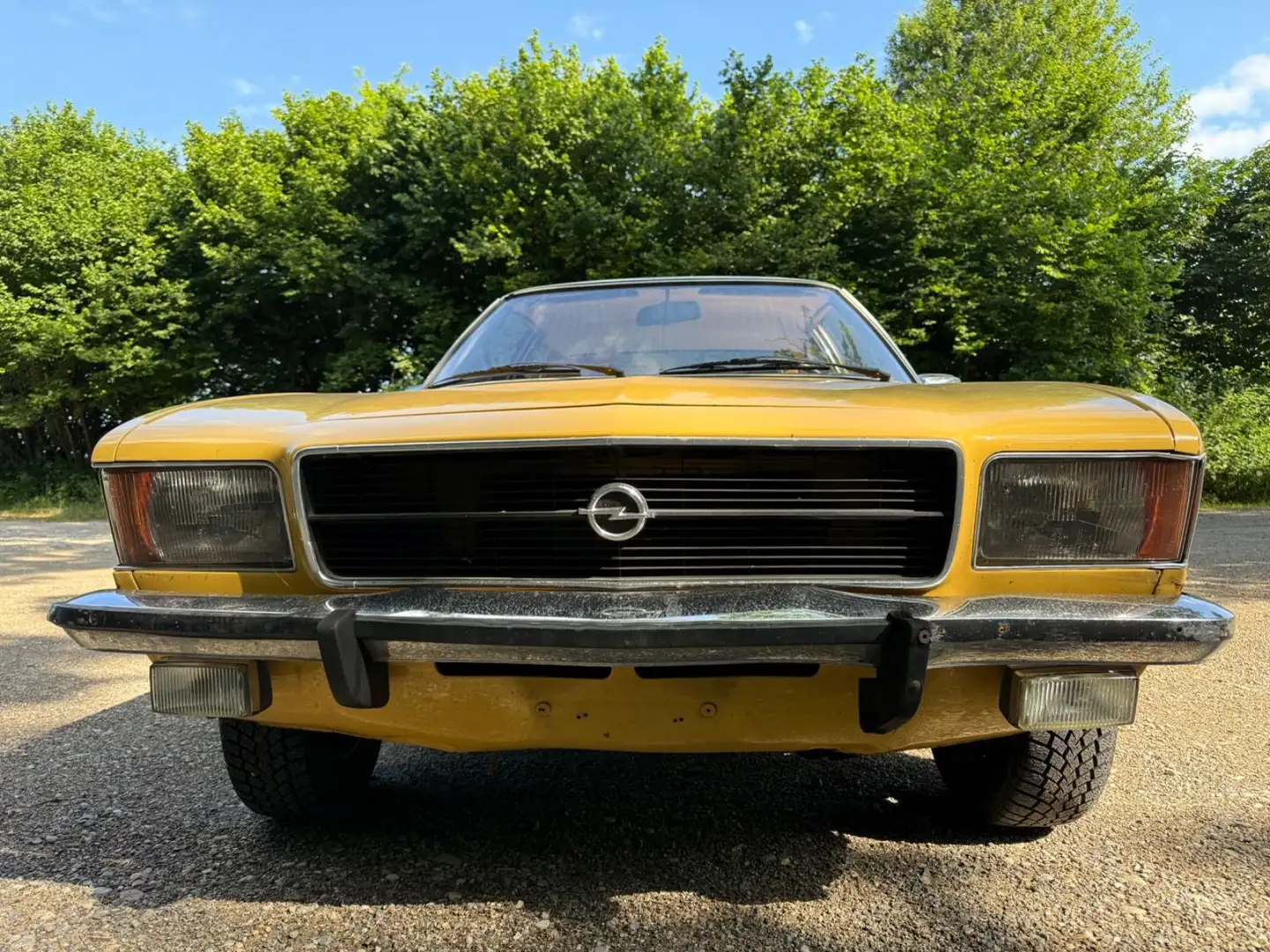Opel Rekord 2000 Berlina 1 Hand Fahrbereit - 1