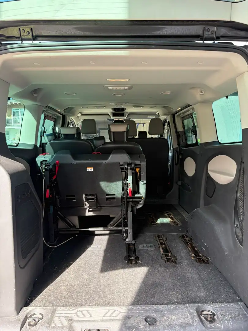 Ford Tourneo Custom Tourneo Custom L1H1 Titanium 2,0 TDCi Titanium Grau - 2