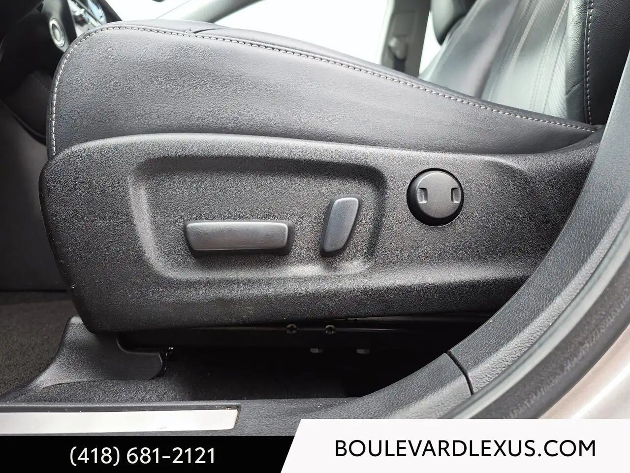 Lexus RX photo Lexus RX