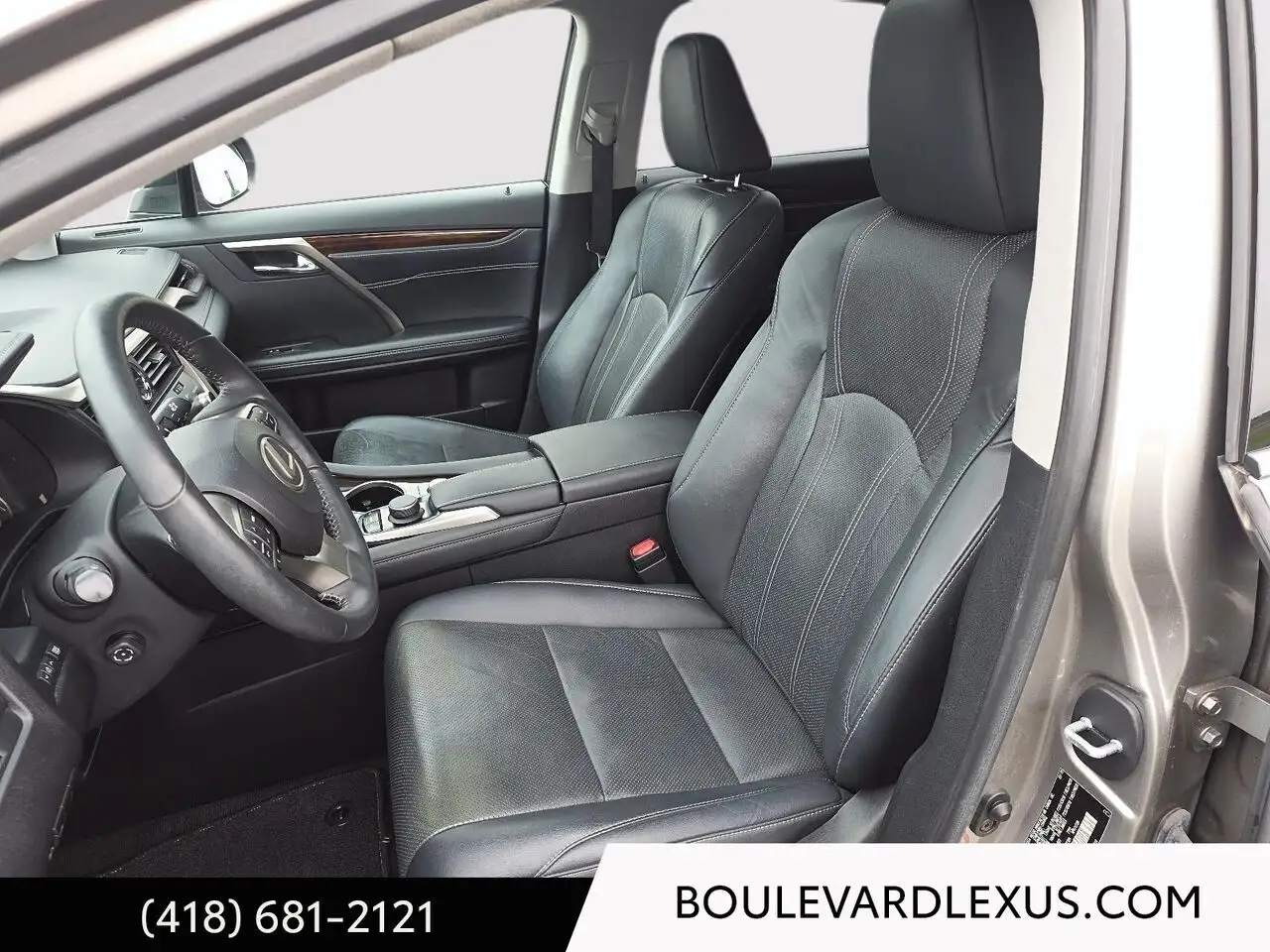 Lexus RX photo Lexus RX