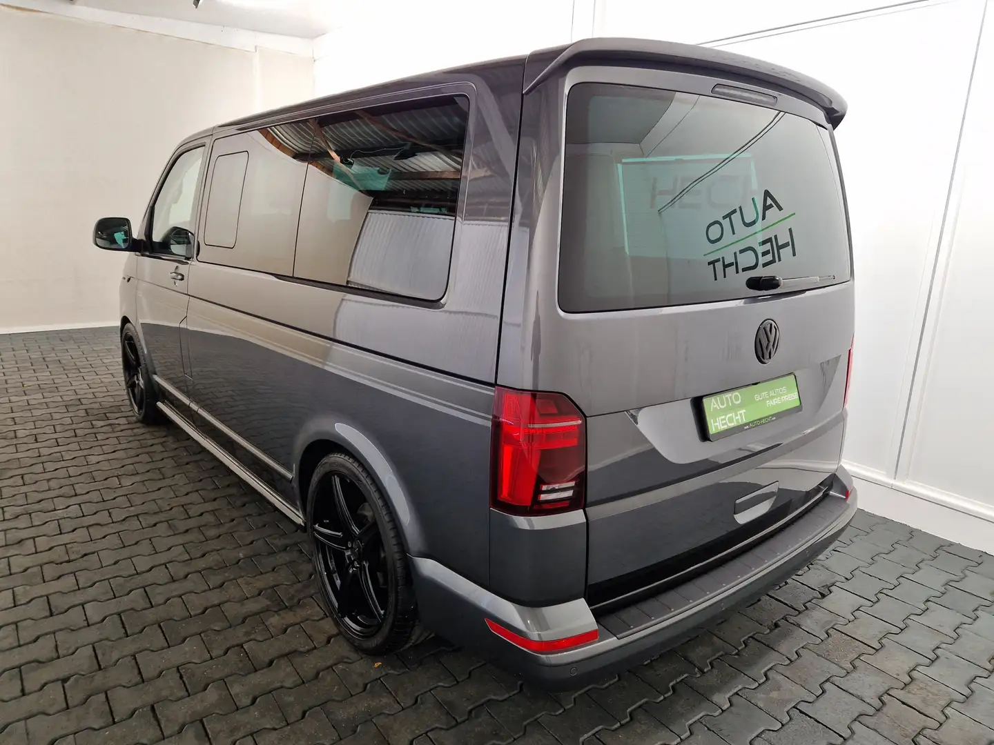 Volkswagen T6 Multivan T6.1 Generation Six Kamera, AHK, ACC Grau - 2