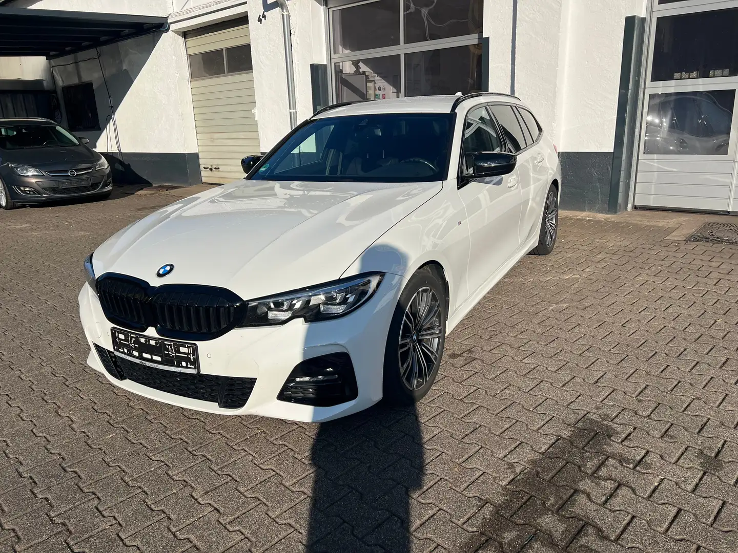 BMW 320 320 dA M Sport LED/Navi/Garantie/1Hand Weiß - 1