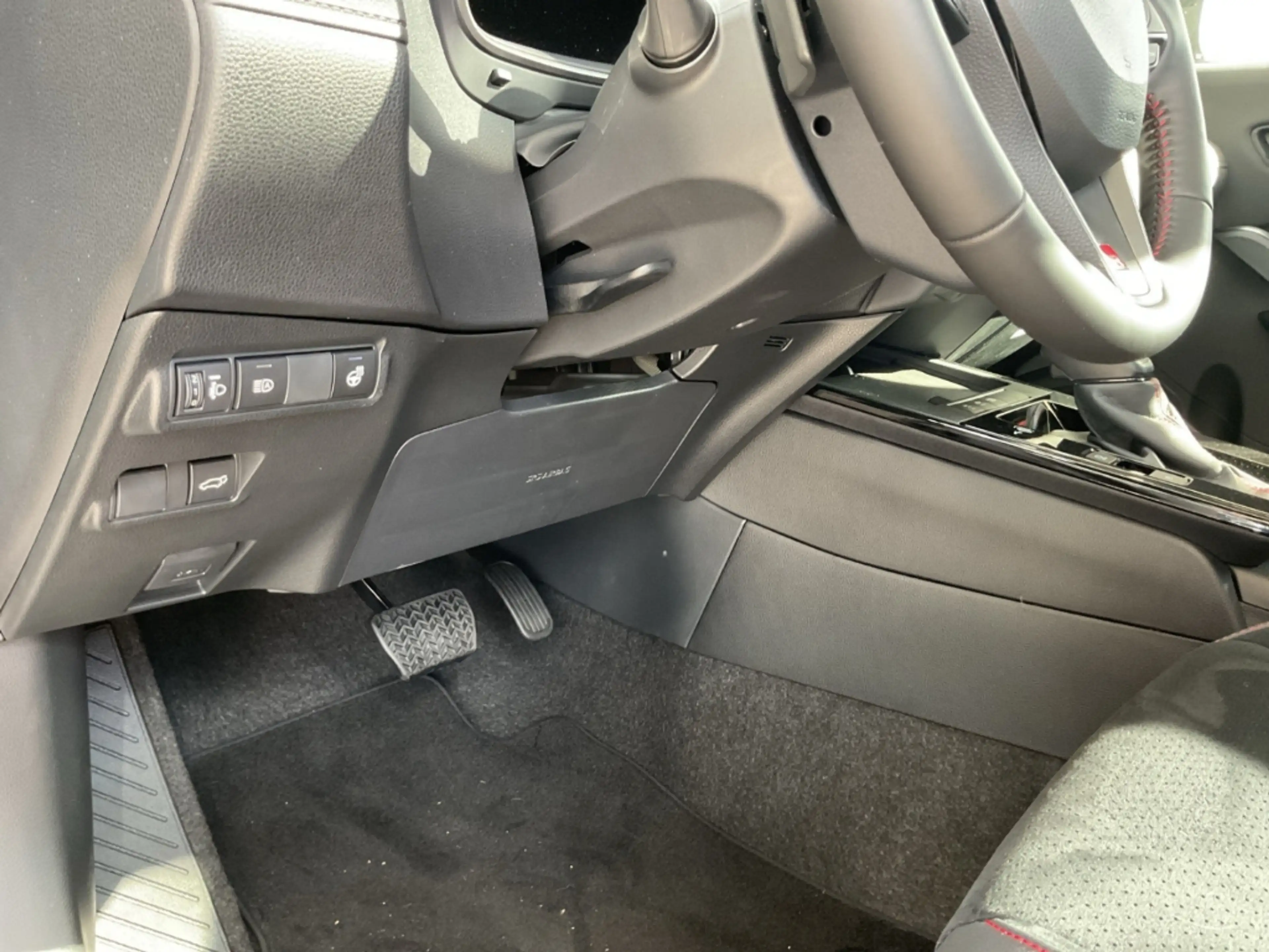 Toyota Corolla Cross Hybrid AWD GR Sport 2.0 EU6e Navi Leder LED ACC Ap — photo 10