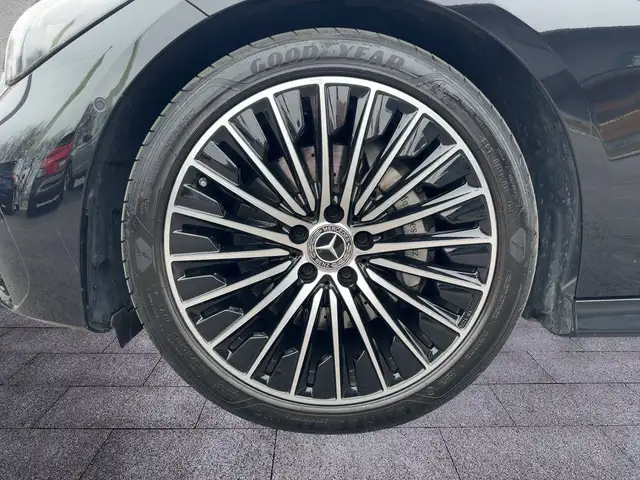 Mercedes-Benz CLE 200 4M Cabriolet NP: 89.636 AMG LRHZG Distr Ansicht 13