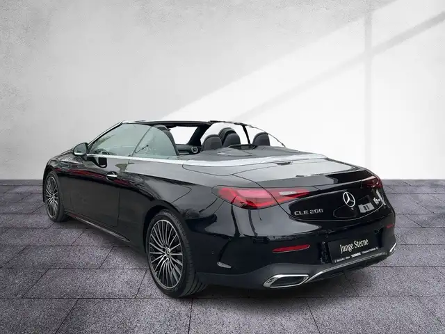 Mercedes-Benz CLE 200 4M Cabriolet NP: 89.636 AMG LRHZG Distr Ansicht 4