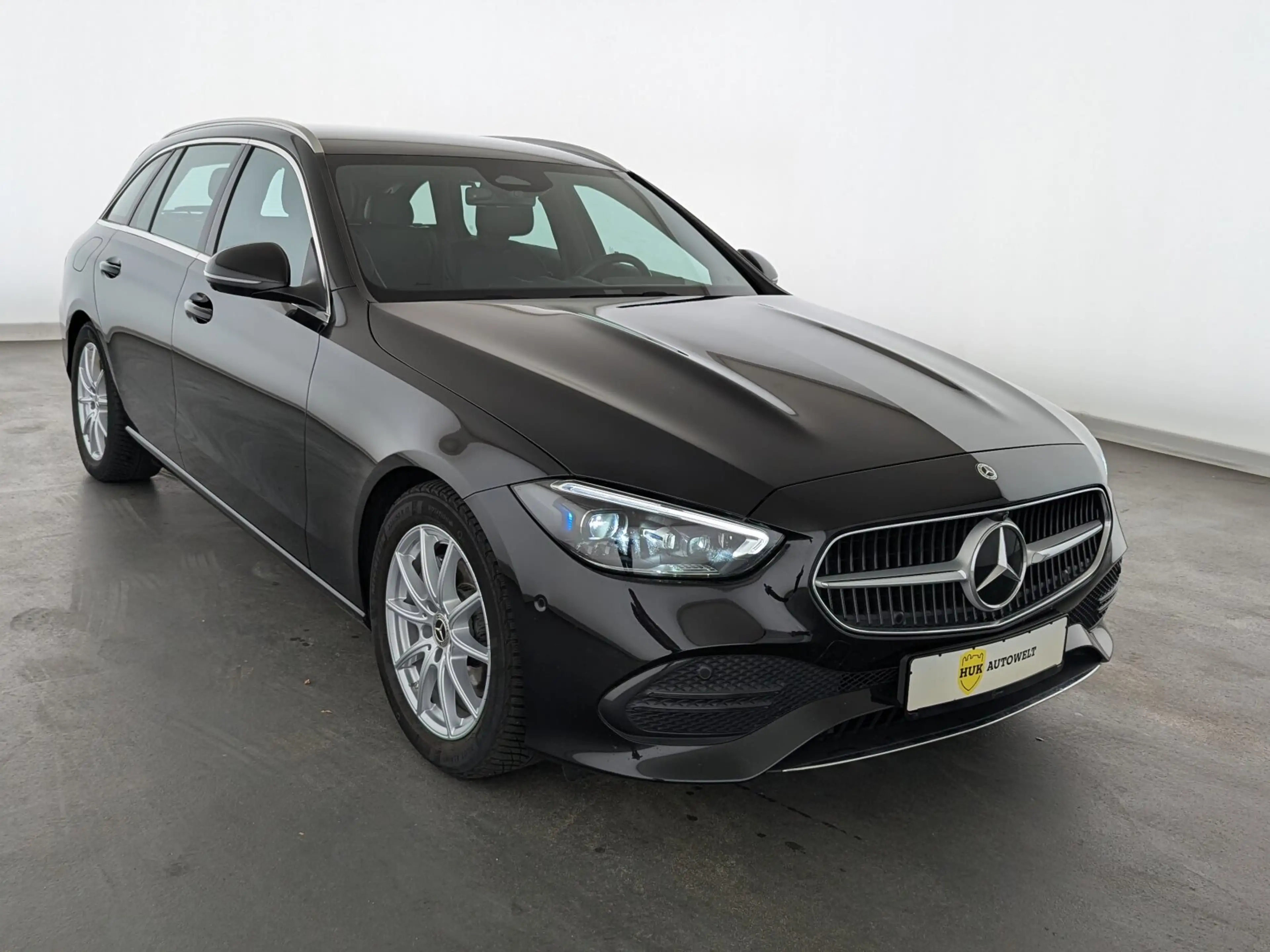 Mercedes-Benz C 220 d T Edition Avantgarde LED+NAVI+AHK+ACC+ Distronic/Park-Assist./L-R Sensor/Dachrel./eFH. — photo 6