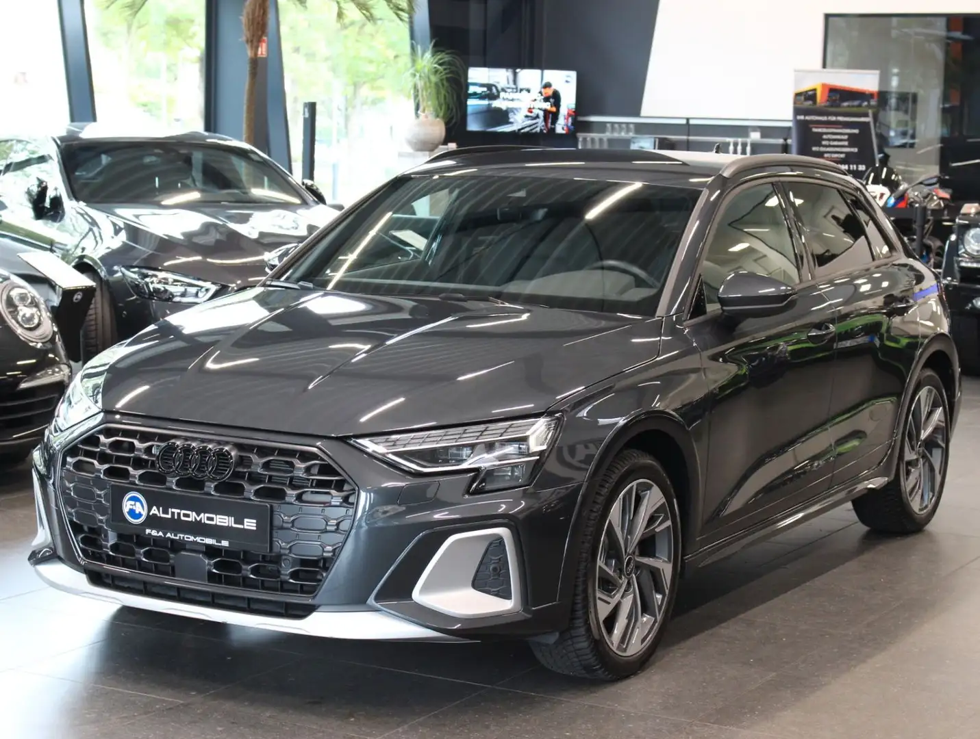 Audi A3 allstreet 35 TFSI NP 52k€*Matrix*ACC*TOP Grau - 1