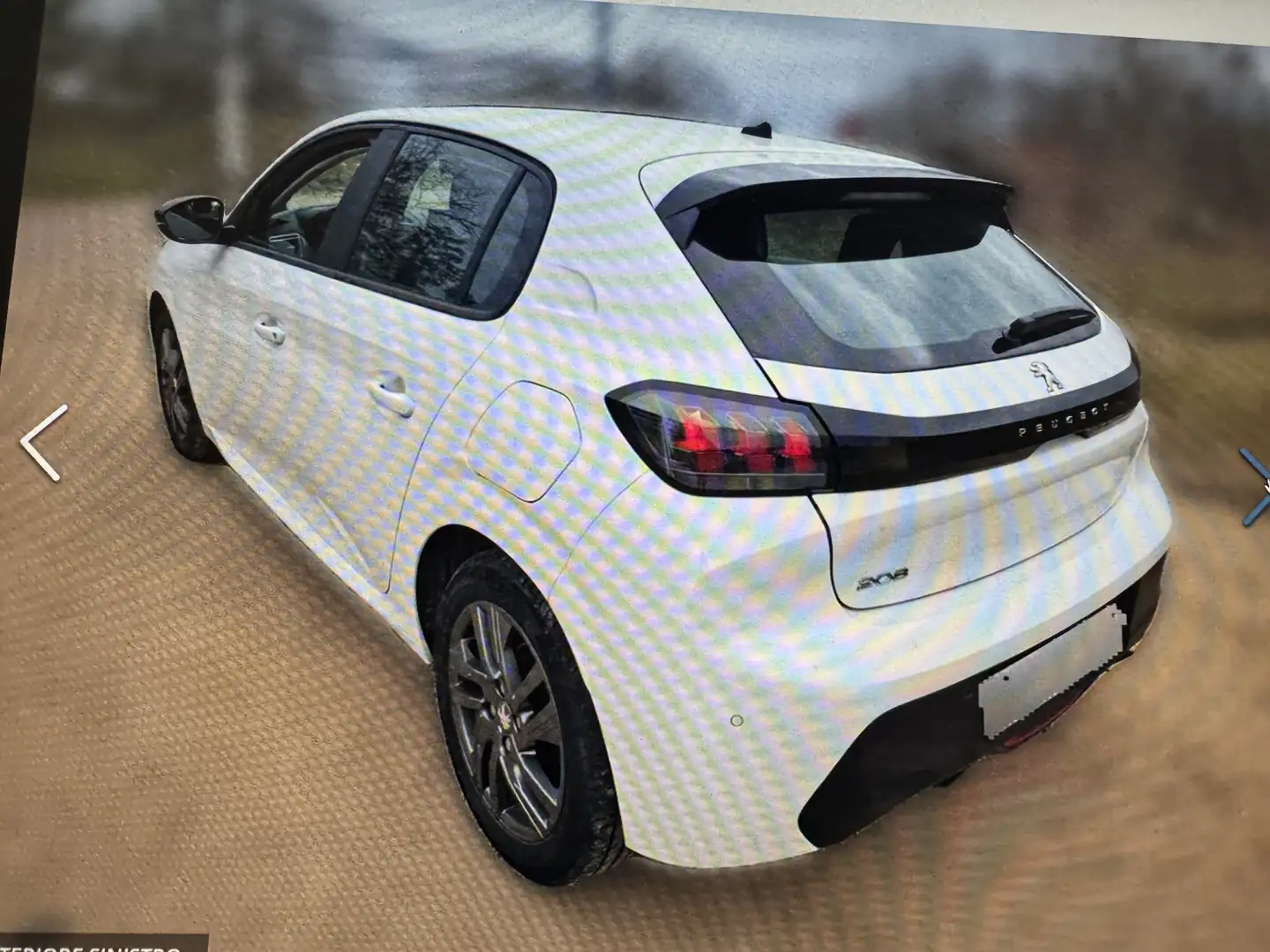 Peugeot 208 208 1.2 puretech Active Pack s Weiß - 2