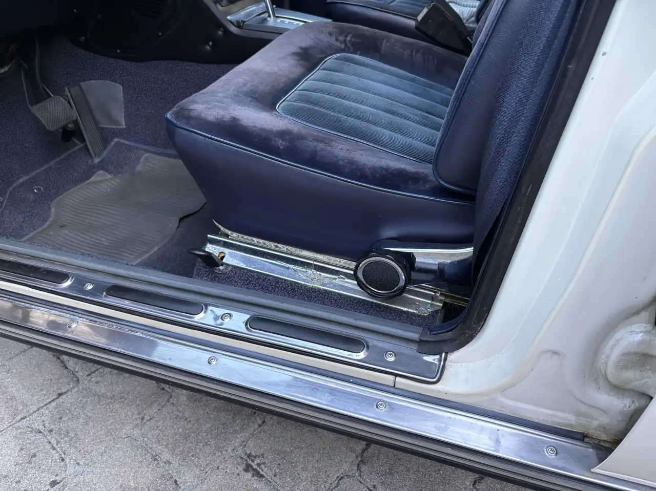 BMW 3,0 S Klima, Automatik, Radio aut. Antenne, foto 12