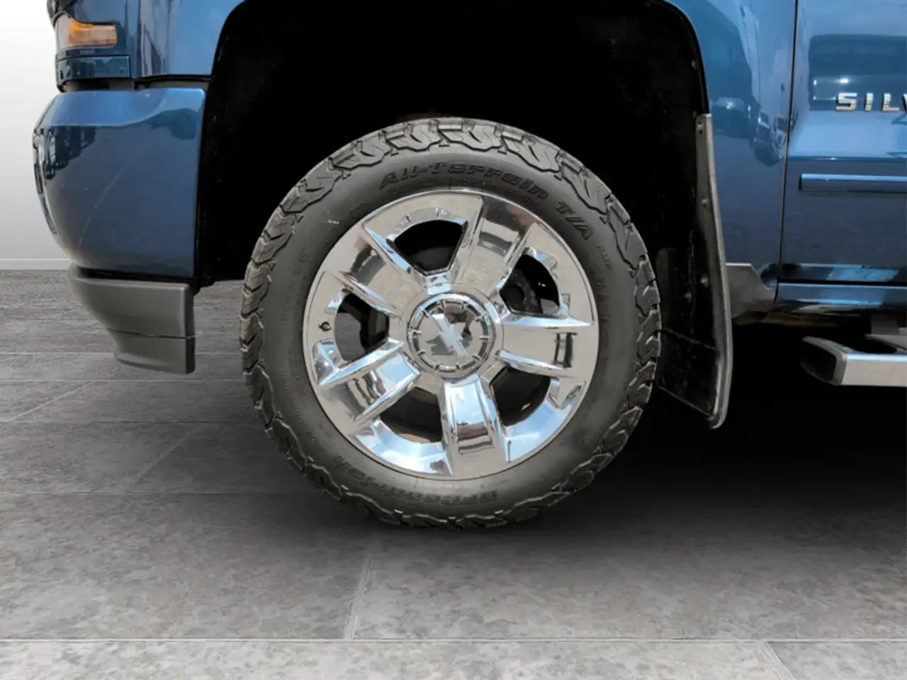 Chevrolet Silverado 1500 снимка Chevrolet Silverado 1500