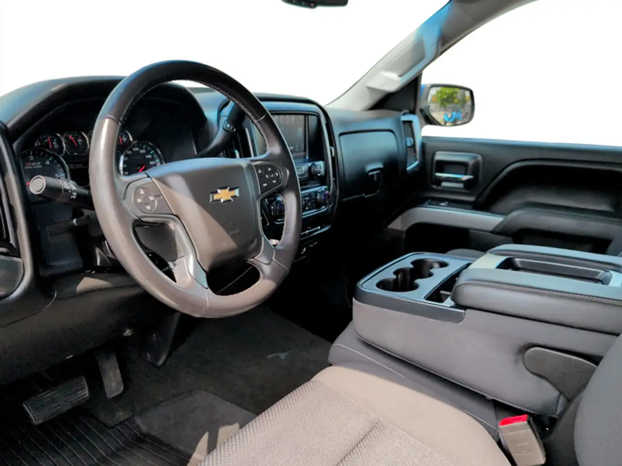 Chevrolet Silverado 1500 снимка Chevrolet Silverado 1500