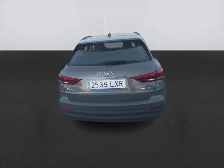 Audi Q3 S line 35 TDI 2022, foto 5