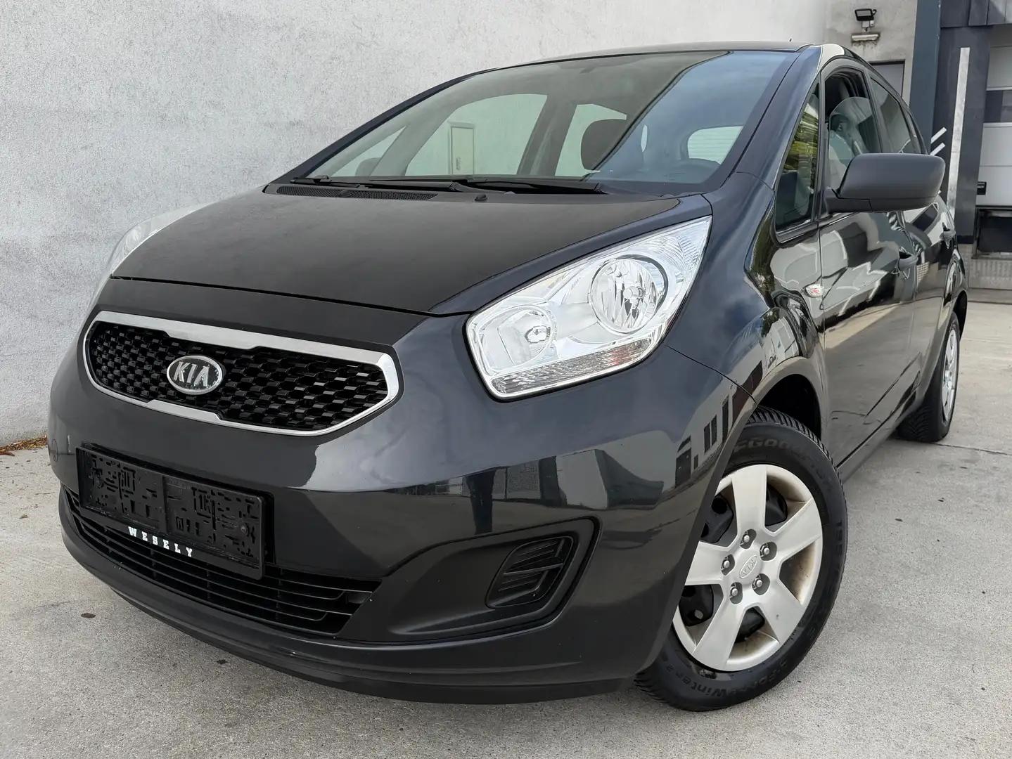 Kia Venga Venga 1,4 CRDI ECO Dynamics Schwarz - 2