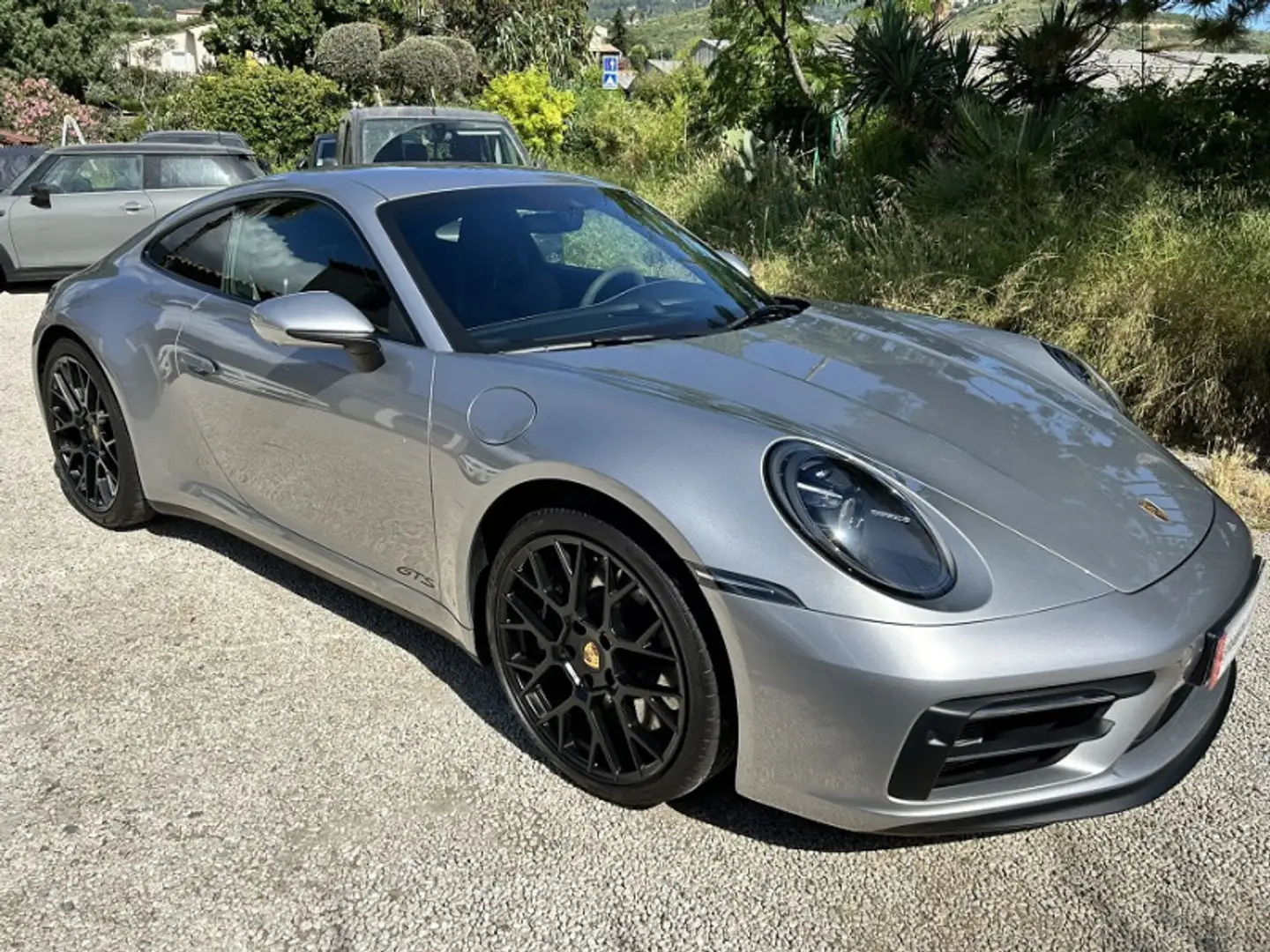 Porsche 911 (992) 3.0 480CH GTS PDK Argent - 1